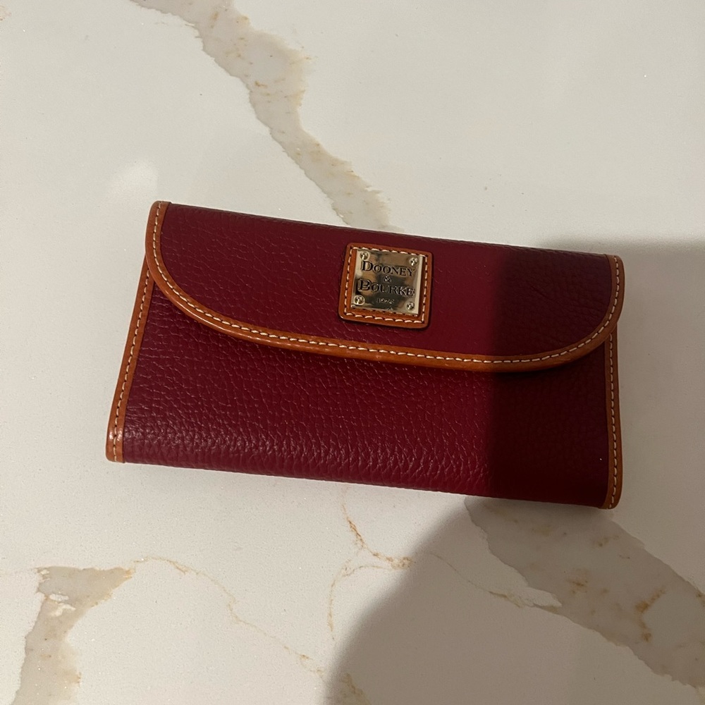 Dooney and Bourke Pebbled Leather Wallet